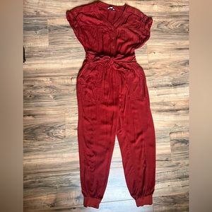HABITUAL ladies XXS/girls 14 burnt orange jogger jumpsuit with tie front